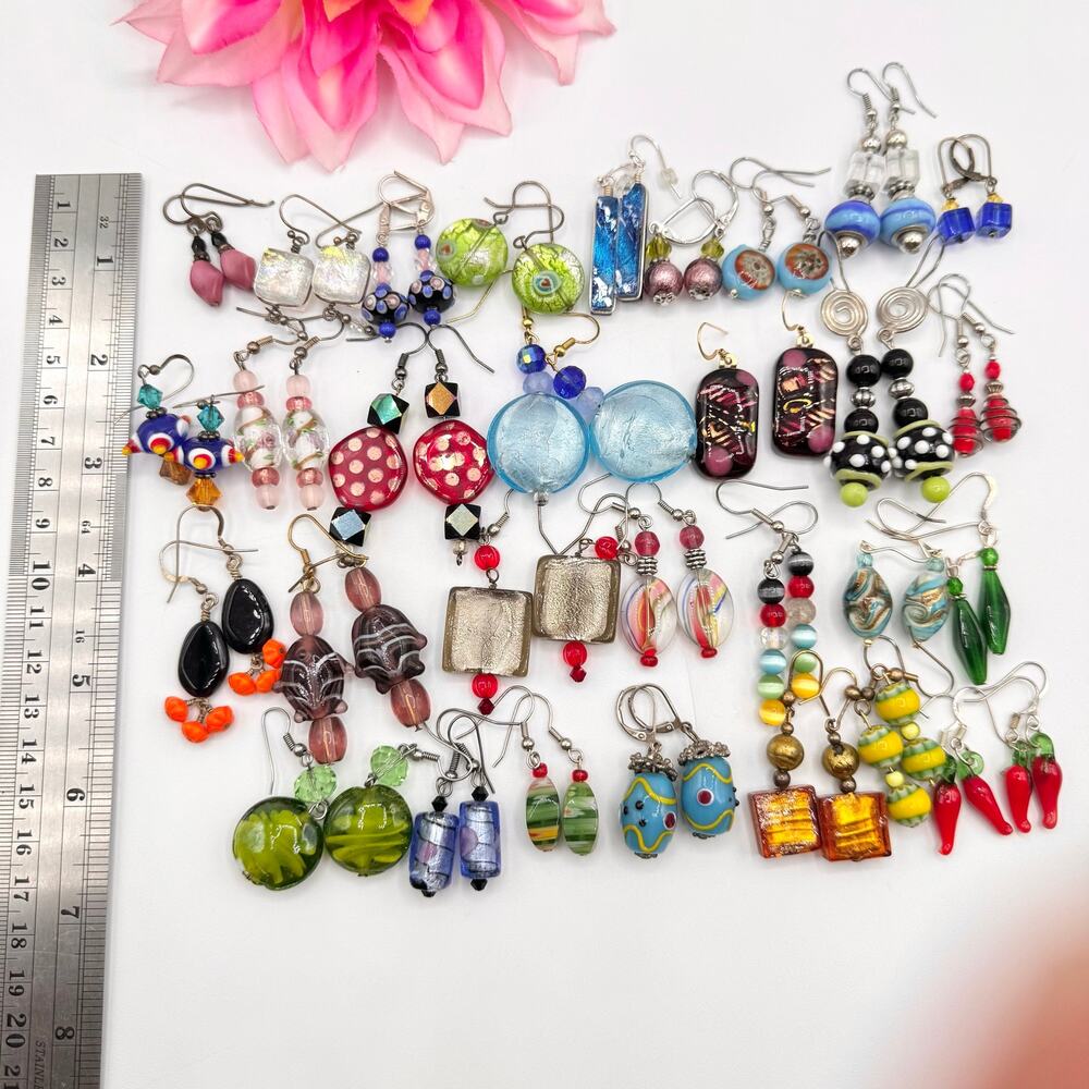 Large Mixed Art Glass Earring Lot Lampwork Dichroic Slag Fun Colorful 31 Pair - Picture 16 of 16